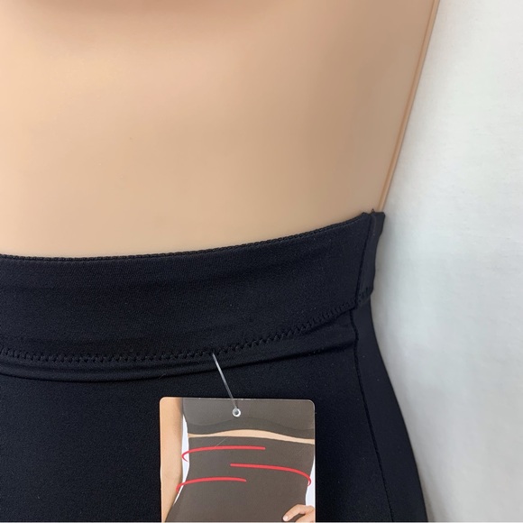 ASSETS 🖤Spanx 2 Out of 3 Shaping Gear Size M NWT - Picture 5 of 11